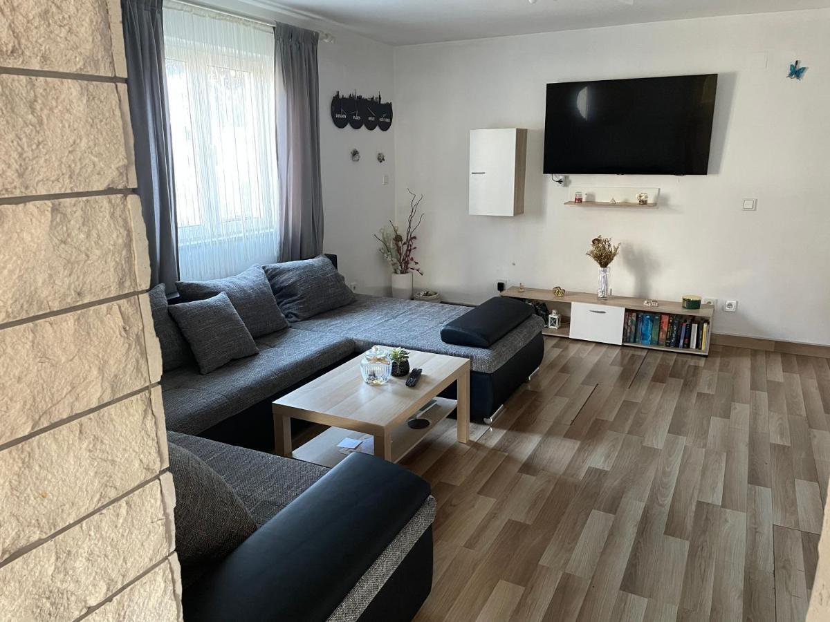 Apartments Toma Kaštela Zewnętrze zdjęcie