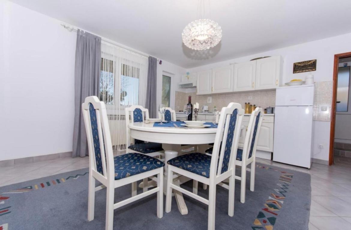 Apartments Toma Kaštela Zewnętrze zdjęcie