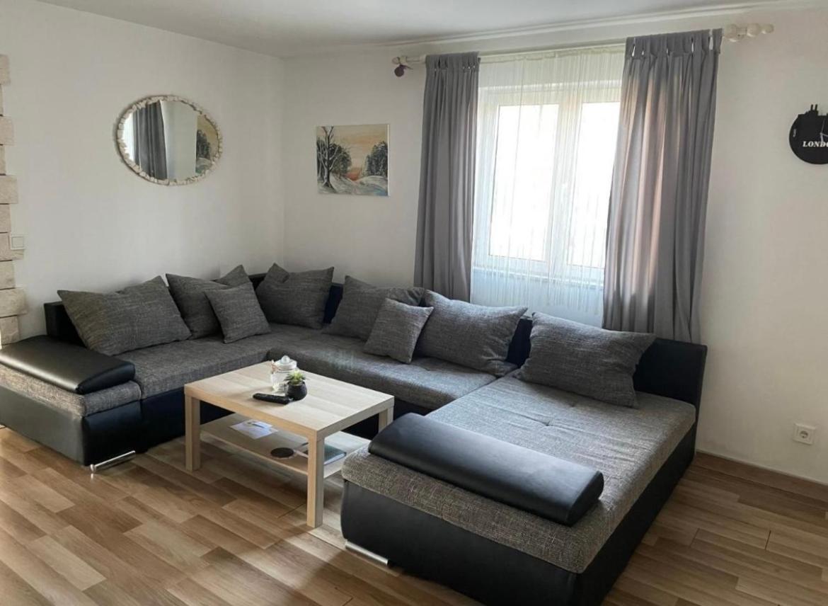 Apartments Toma Kaštela Zewnętrze zdjęcie